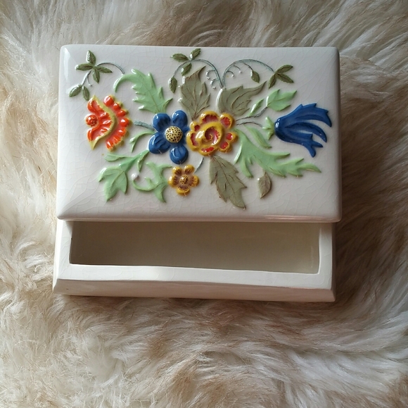 Jewellery storage - Picture 2 of 4